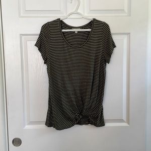 Nine Britton - Levie Knot Front Knit Tee | M | Dark Green